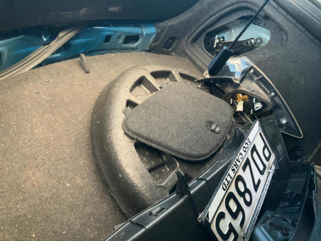 Photo '10' of Mazda Axela