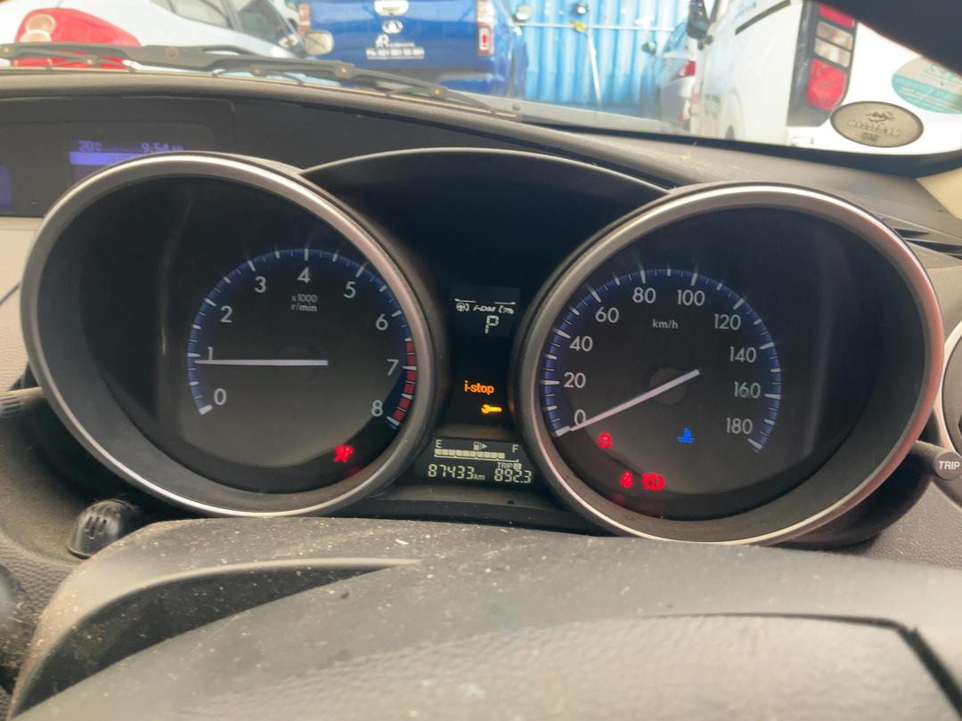 Photo '14' of Mazda Axela