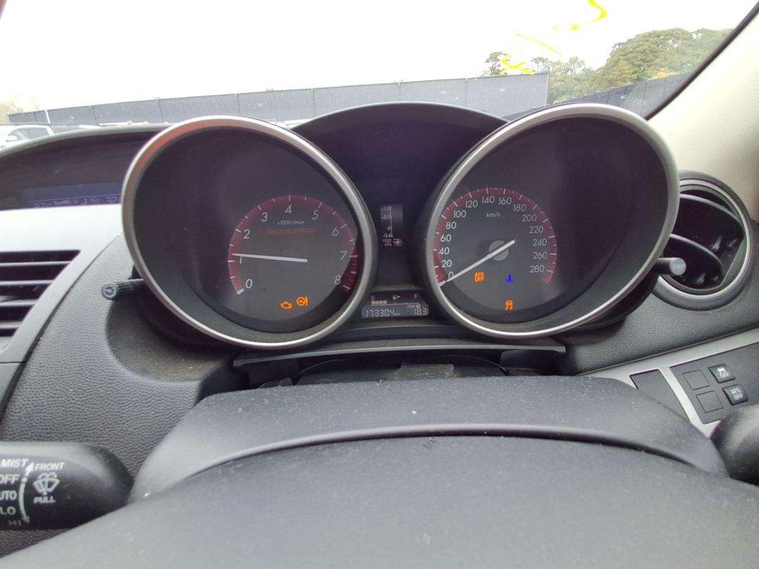 Photo '9' of Mazda Axela Photo '9' of Mazda Axela