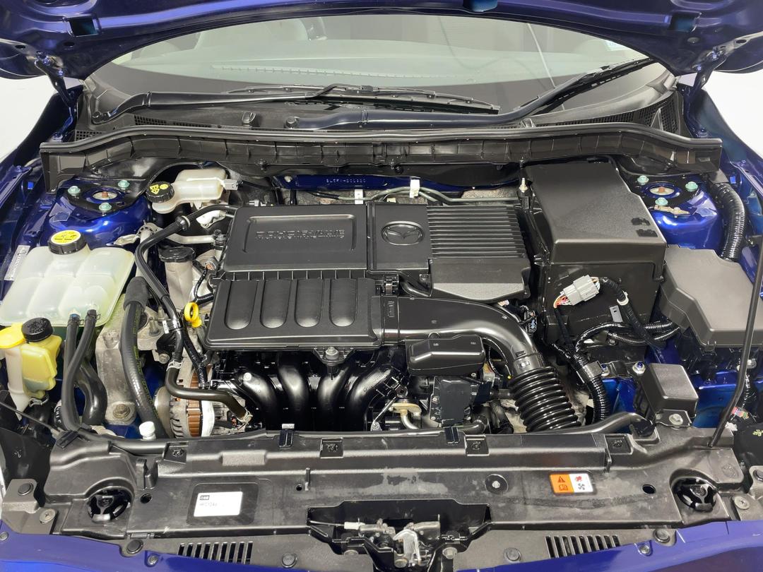 Photo '13' of Mazda Axela