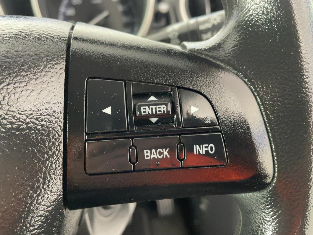 Photo '24' of Mazda Axela