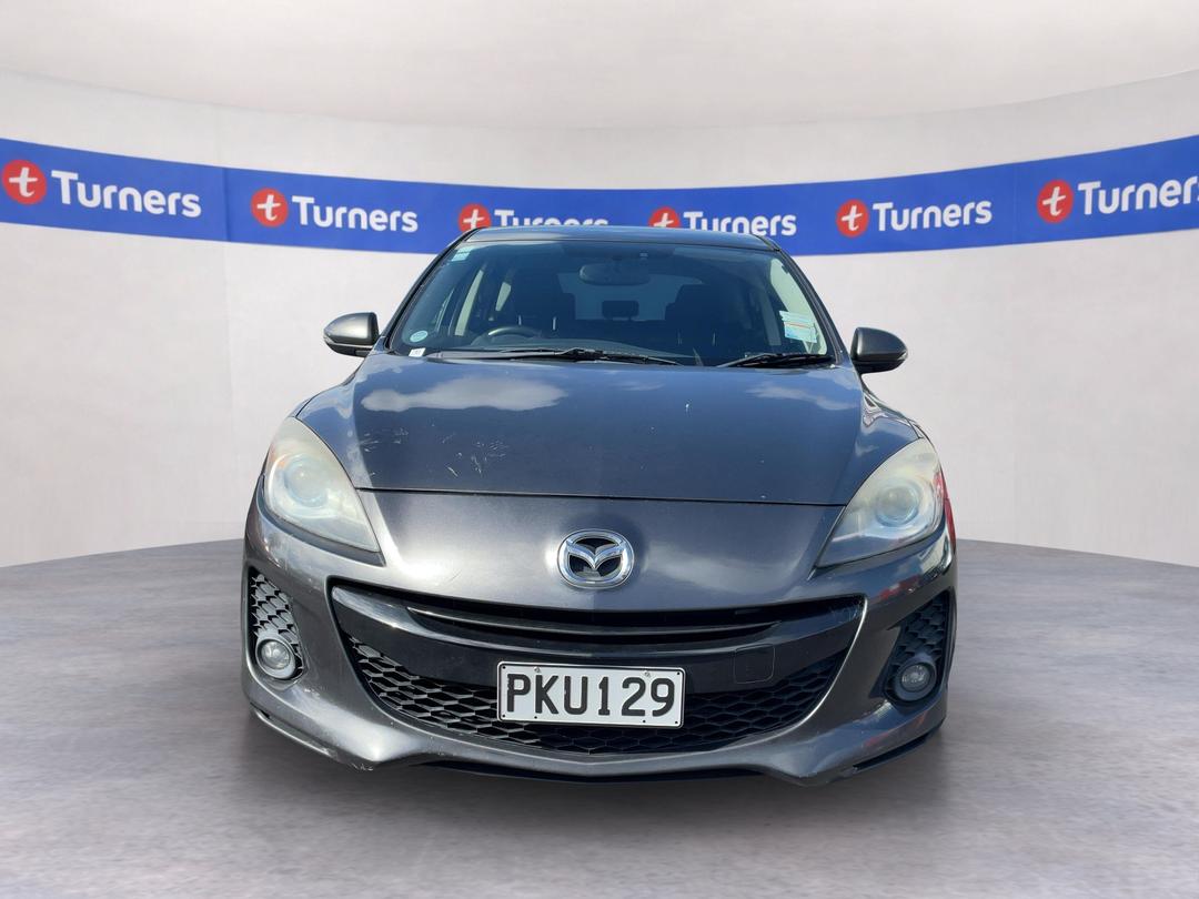 Photo '2' of Mazda Axela Photo '2' of Mazda Axela