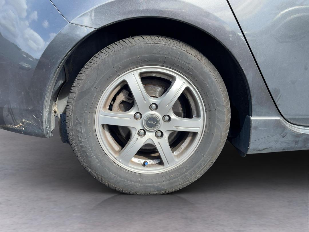 Photo '10' of Mazda Axela Photo '10' of Mazda Axela