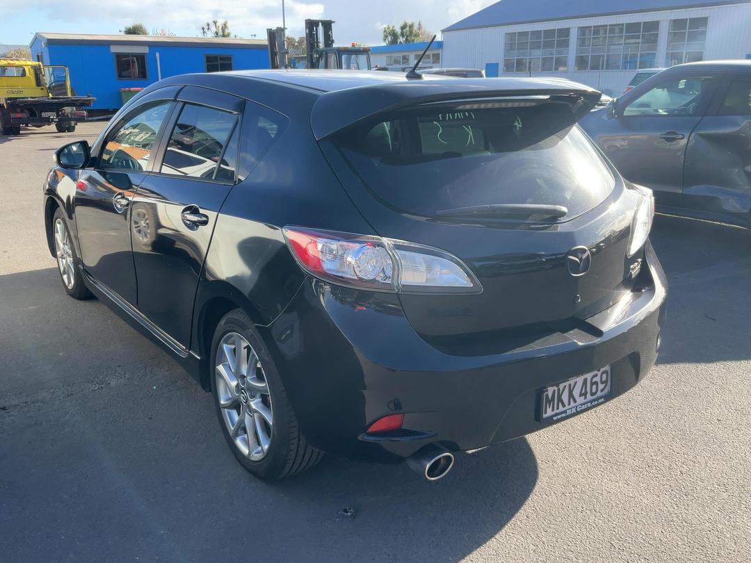 Photo '5' of Mazda Axela Photo '5' of Mazda Axela