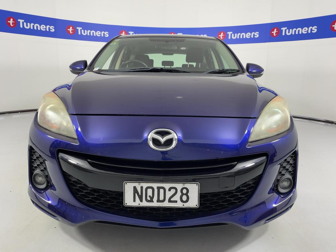 Photo '2' of Mazda Axela
