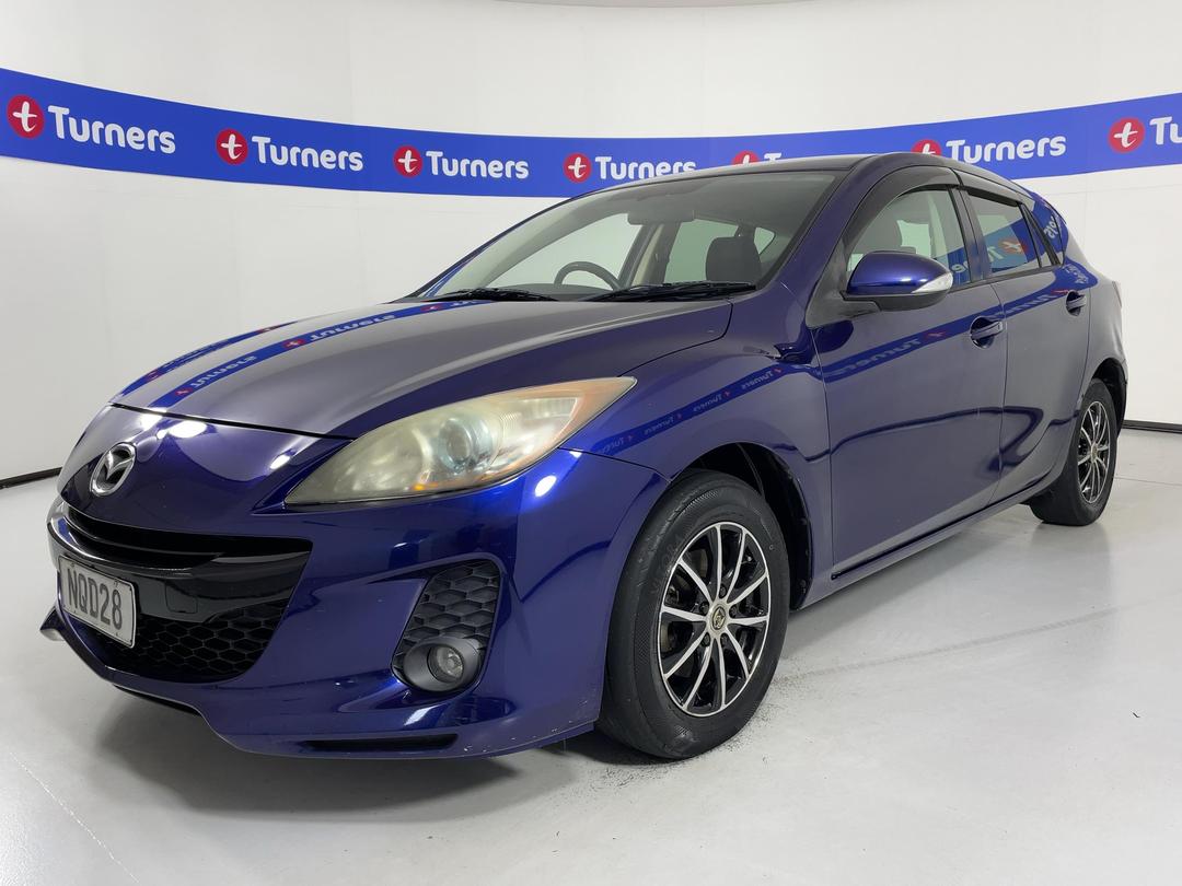 Photo '4' of Mazda Axela