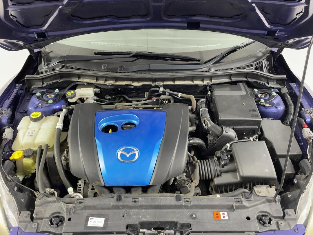 Photo '13' of Mazda Axela