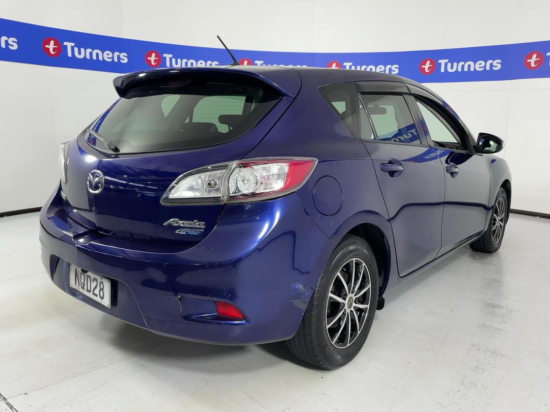Photo '7' of Mazda Axela