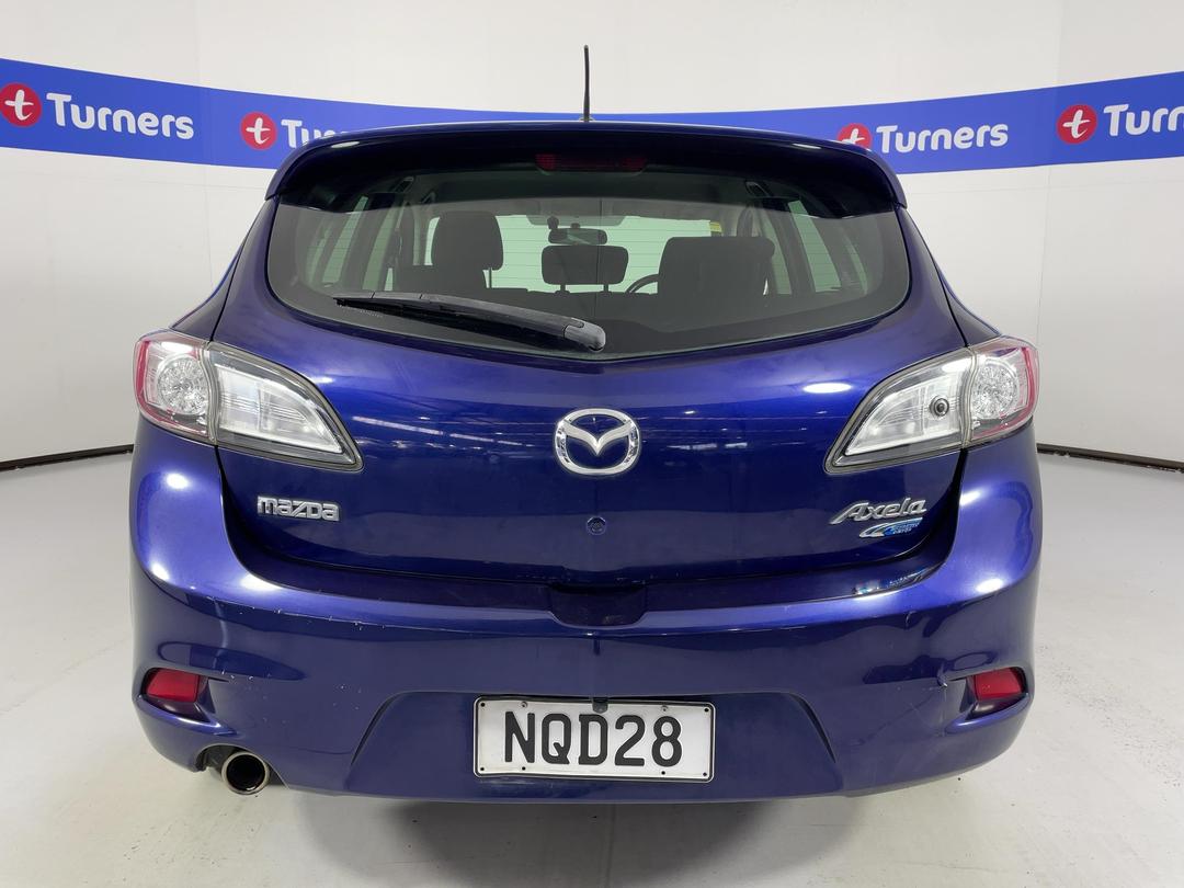Photo '6' of Mazda Axela