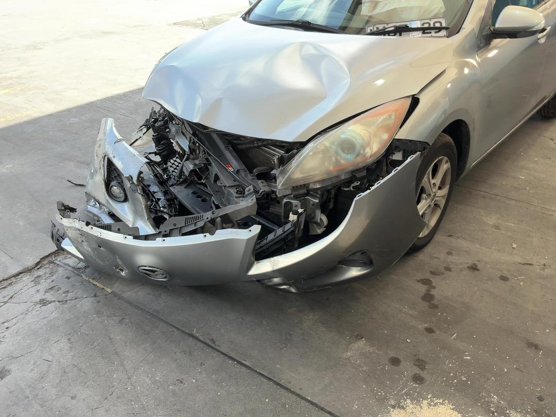 Photo '6' of Mazda Axela