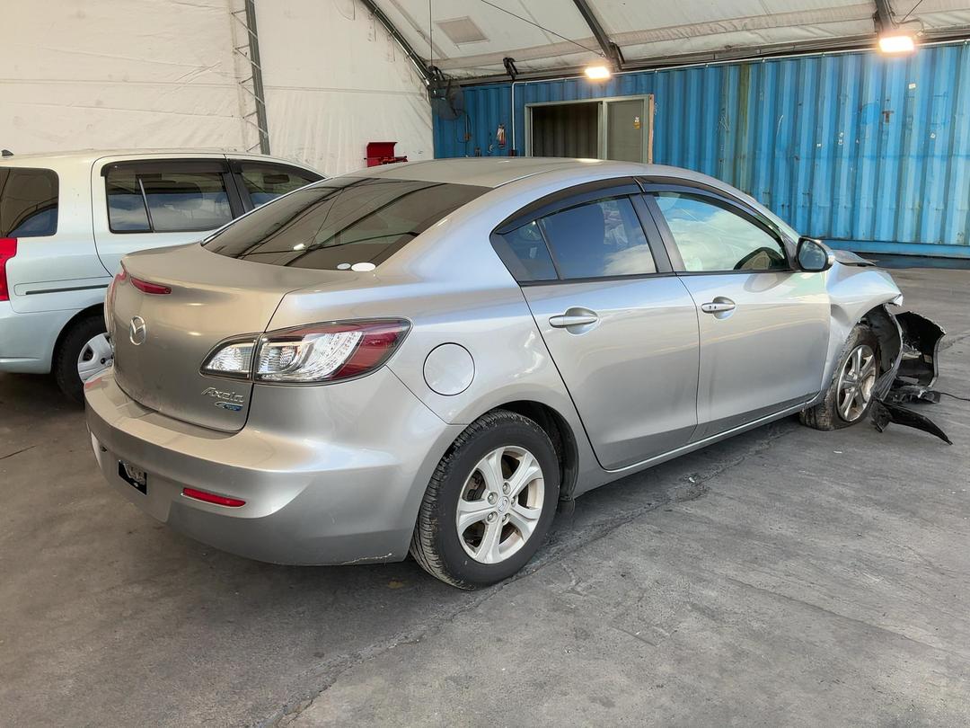 Photo '14' of Mazda Axela