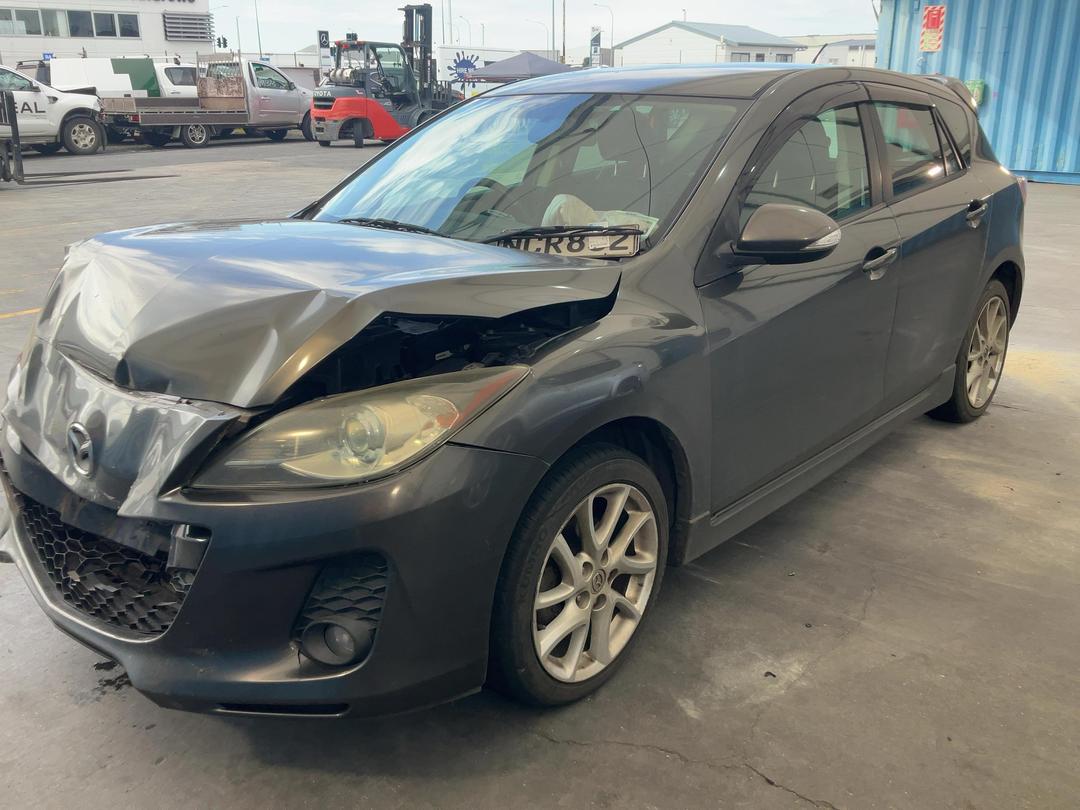 Photo '3' of Mazda Axela