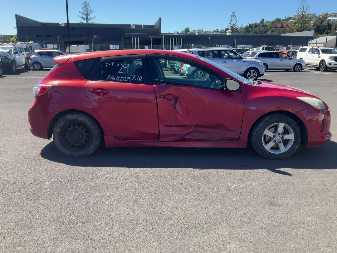 Photo '9' of Mazda Axela Photo '9' of Mazda Axela