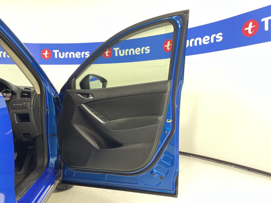 Photo '15' of Mazda CX-5