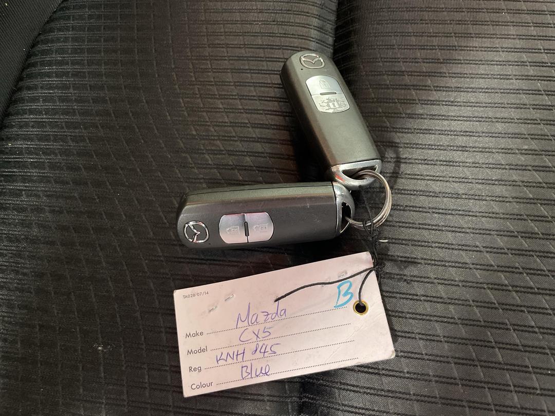 Photo '22' of Mazda CX-5