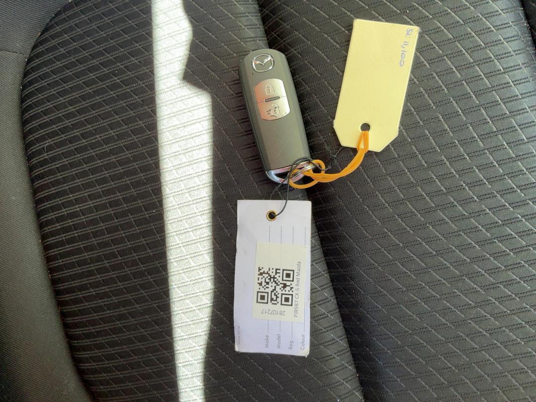 Photo '14' of Mazda CX-5