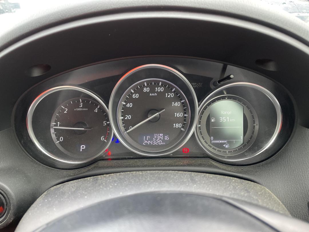 Photo '15' of Mazda CX-5