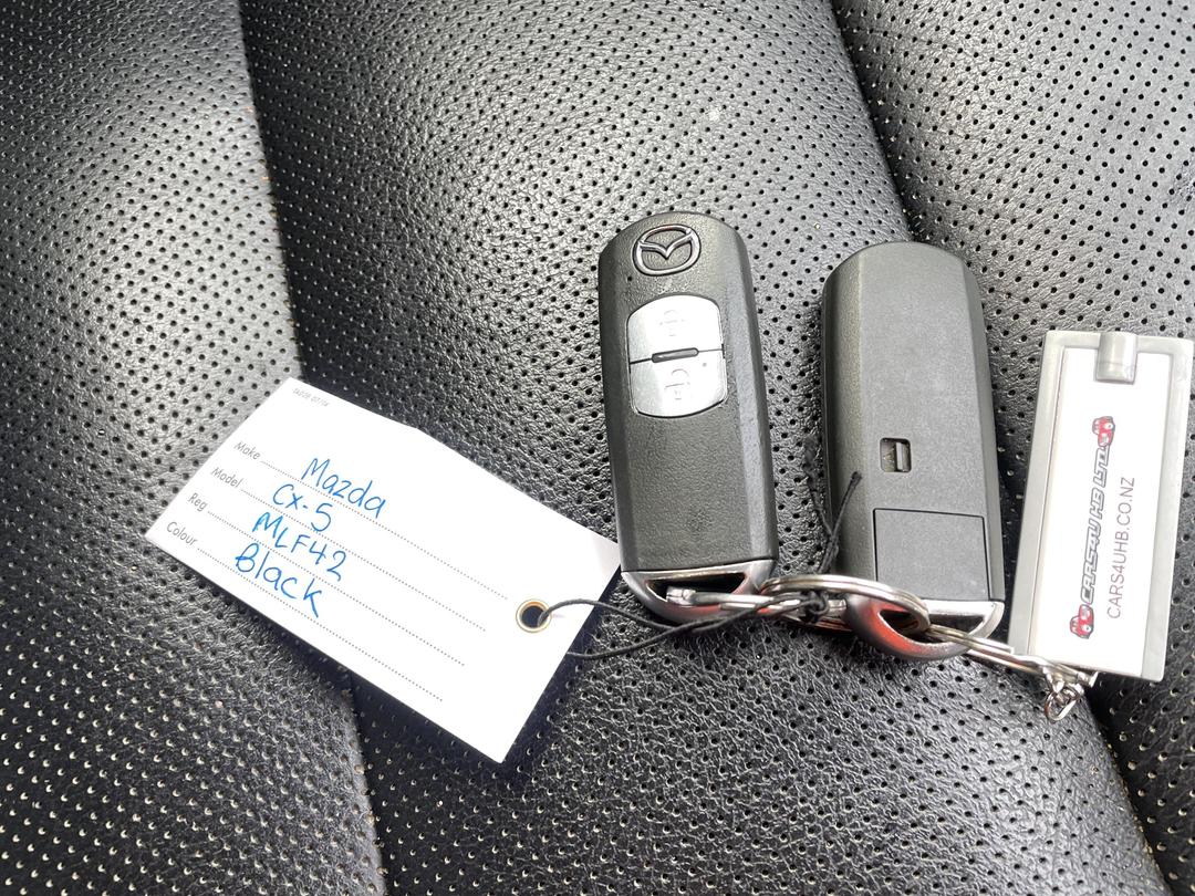 Photo '14' of Mazda CX-5