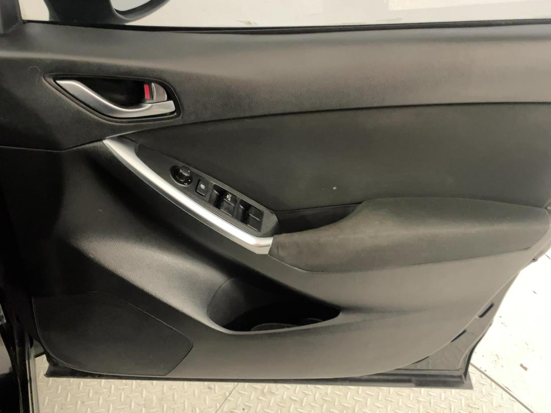 Photo '15' of Mazda CX-5