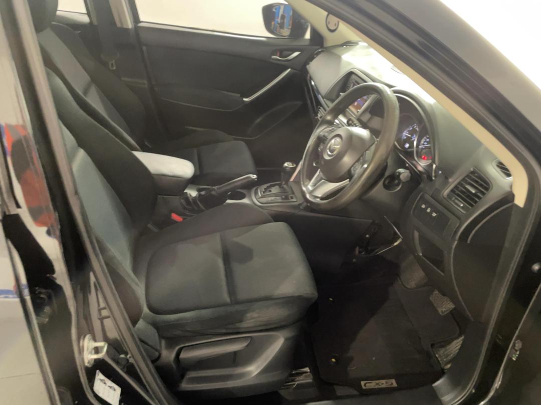 Photo '16' of Mazda CX-5