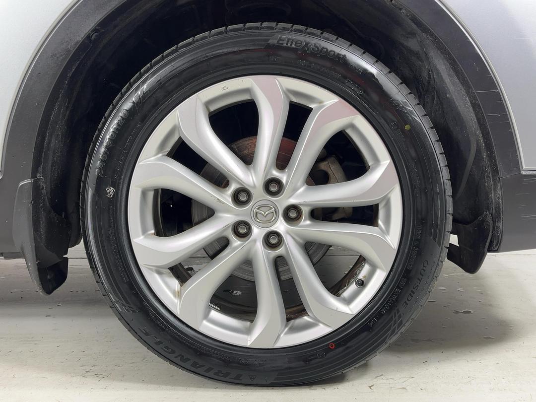 Photo '9' of Mazda CX-9