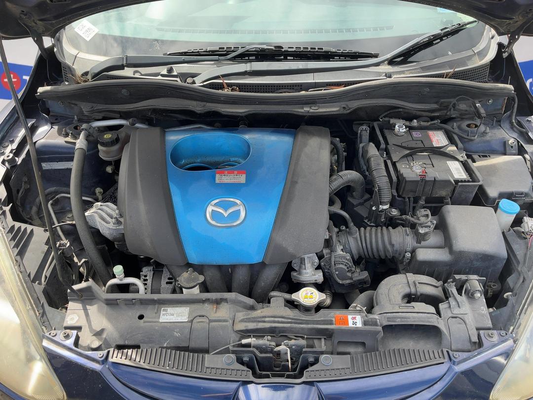 Photo '11' of Mazda Demio