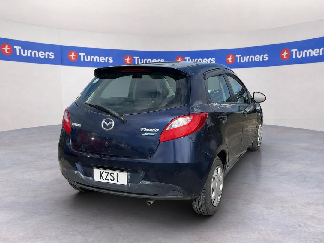 Photo '6' of Mazda Demio