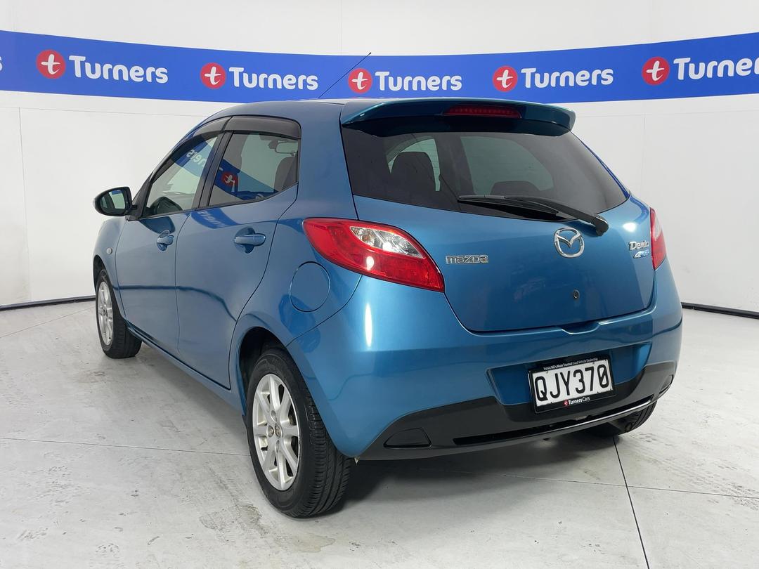 Photo '5' of Mazda Demio