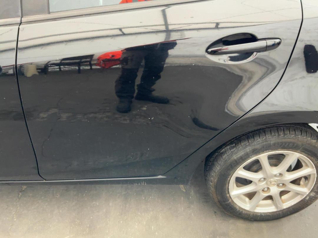 Photo '10' of Mazda Demio
