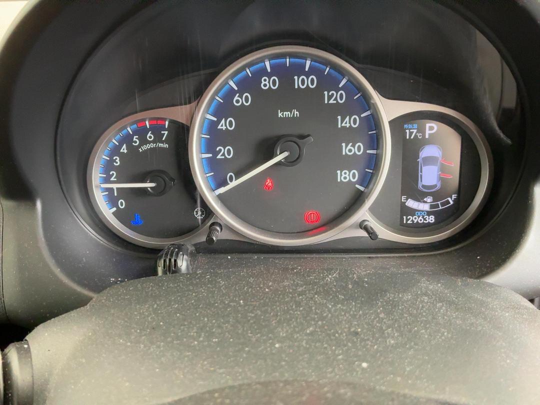 Photo '22' of Mazda Demio