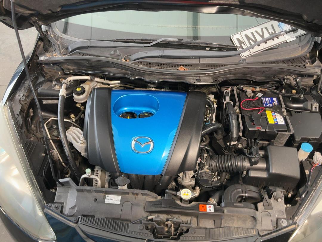 Photo '26' of Mazda Demio