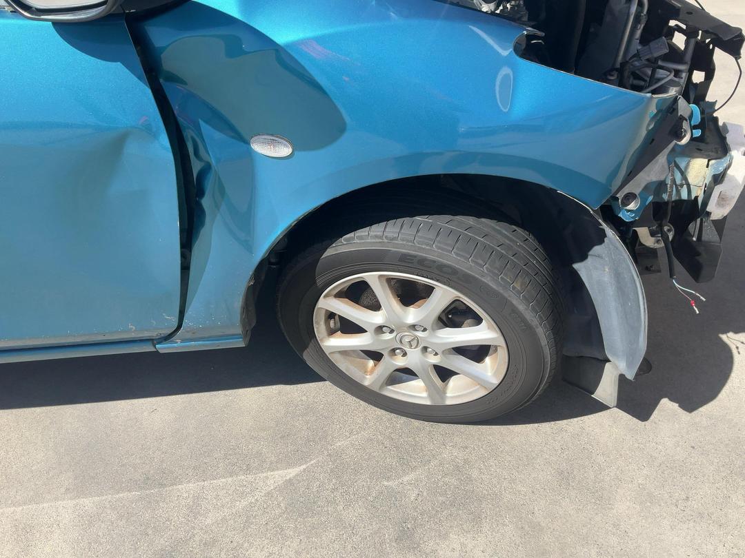 Photo '18' of Mazda Demio Photo '18' of Mazda Demio