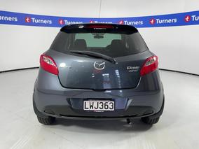 Photo '6' of Mazda Demio