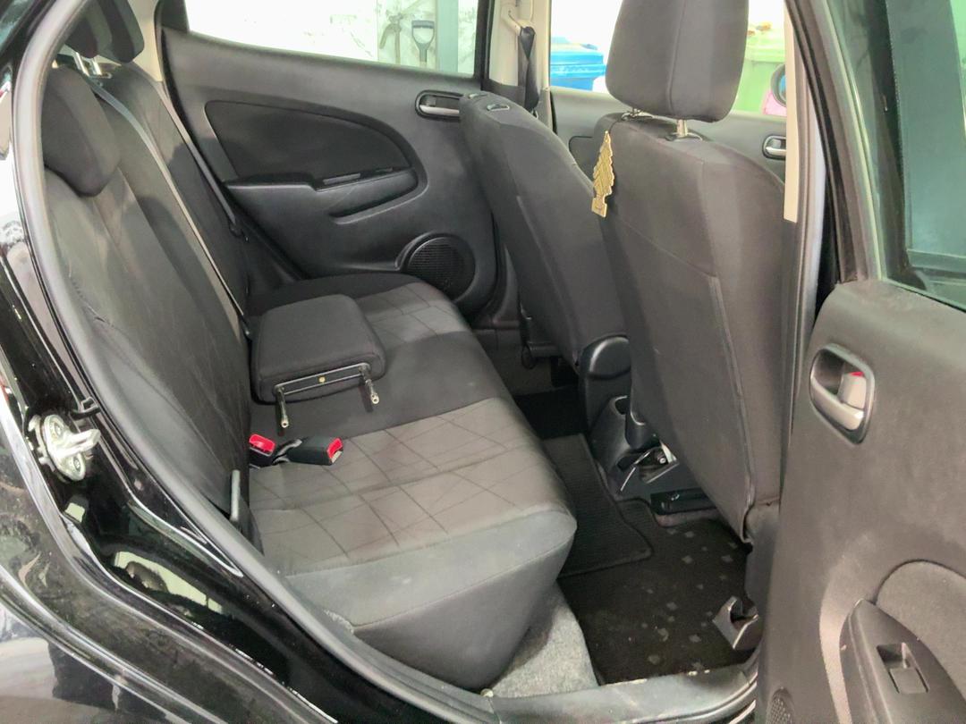 Photo '17' of Mazda Demio Photo '17' of Mazda Demio