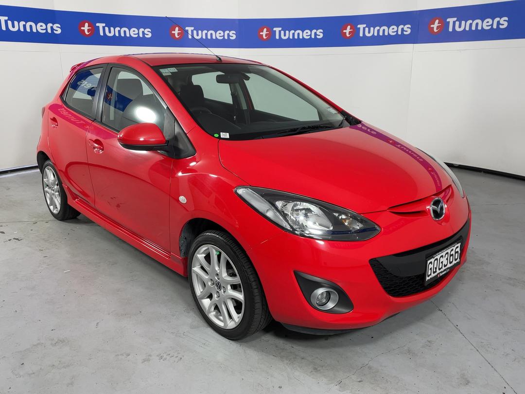 Photo '1' of Mazda Mazda2