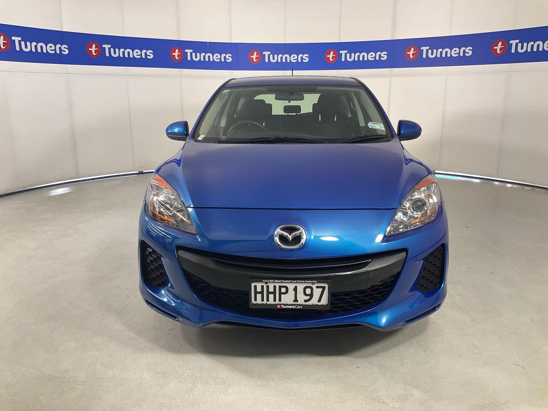 Photo '2' of Mazda Mazda3