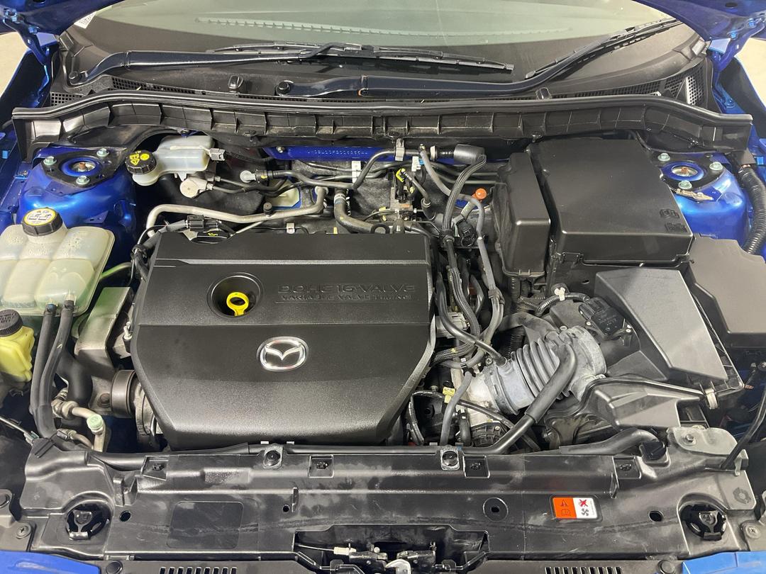 Photo '13' of Mazda Mazda3