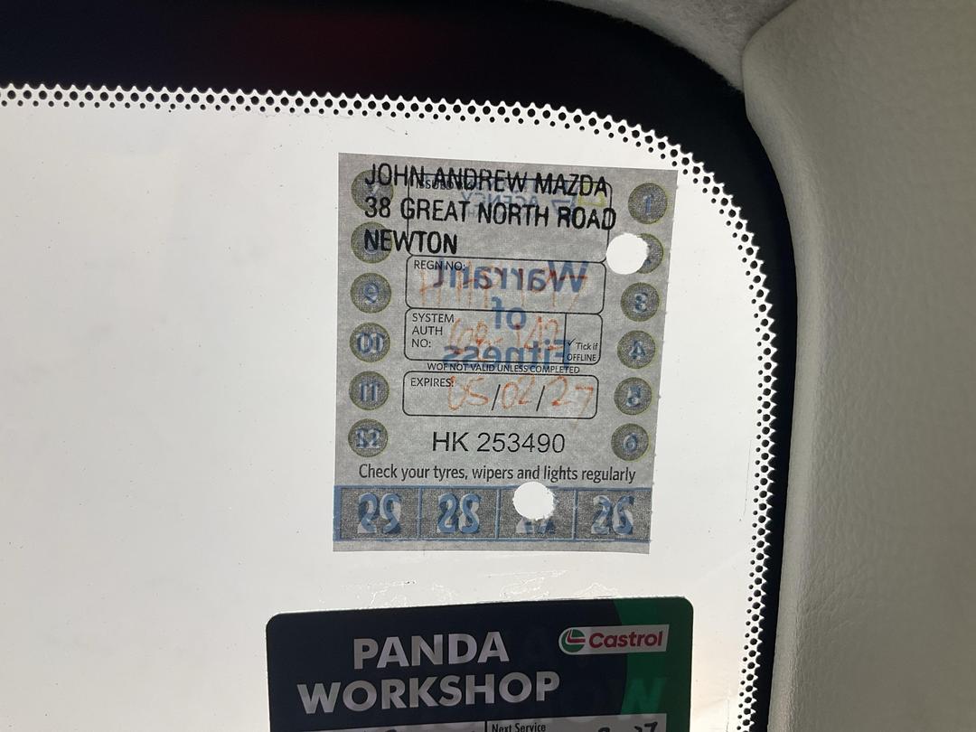 Photo '24' of Mazda Mazda3