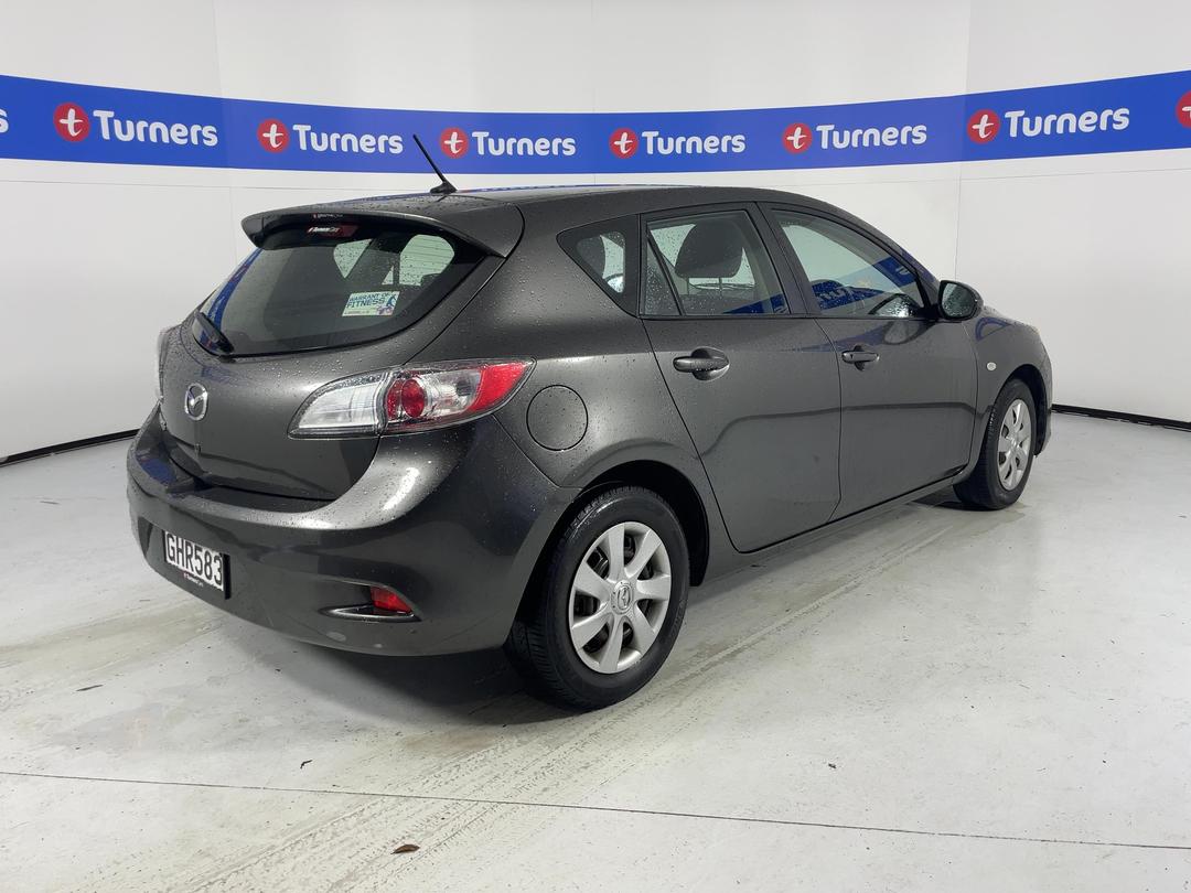 Photo '7' of Mazda Mazda3
