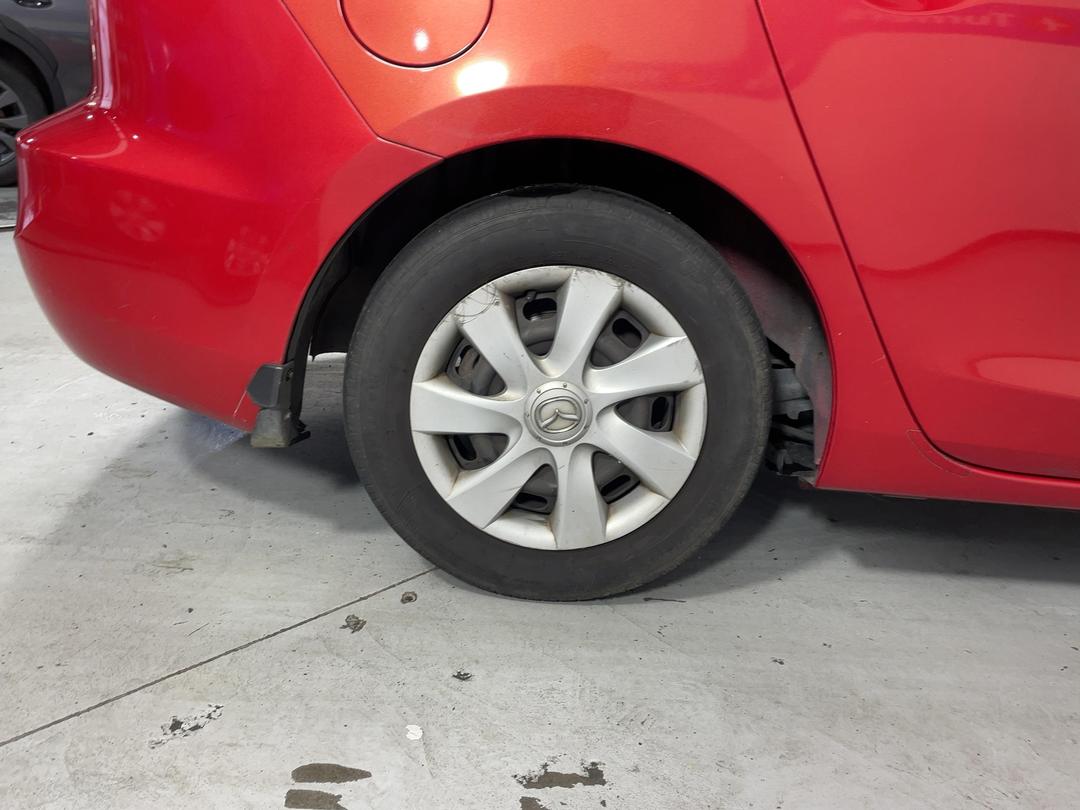 Photo '12' of Mazda Mazda3