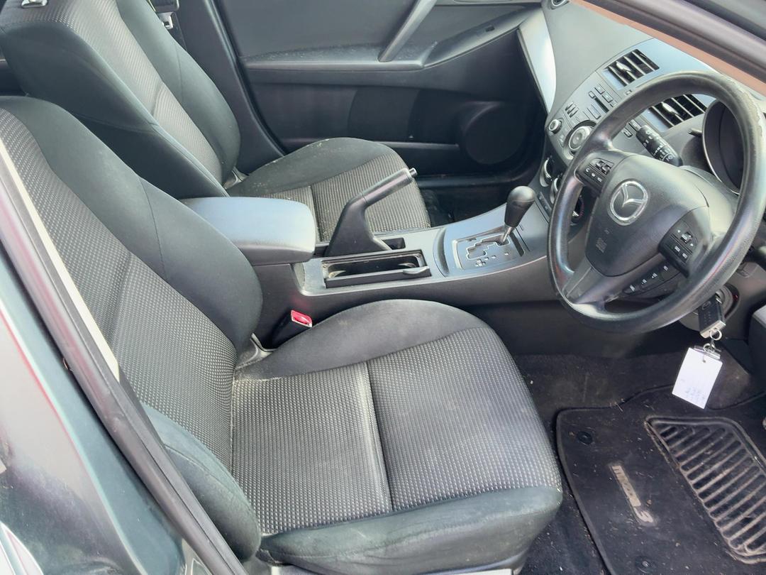 Photo '19' of Mazda Mazda3 GLX Photo '19' of Mazda Mazda3 GLX
