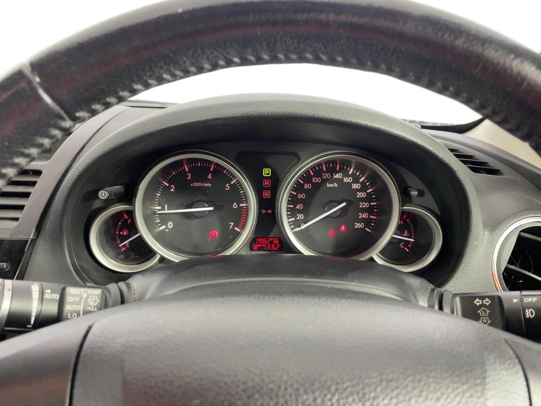 Photo '21' of Mazda Mazda6