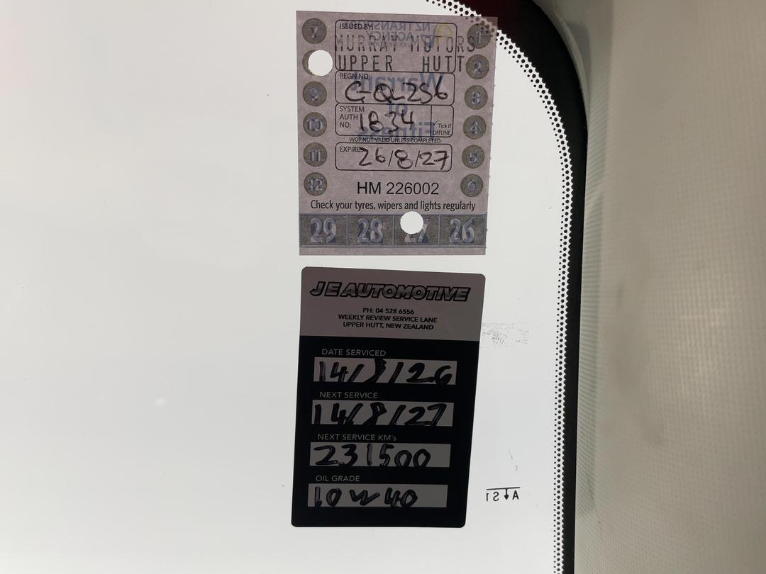 Photo '33' of Mazda Mazda6