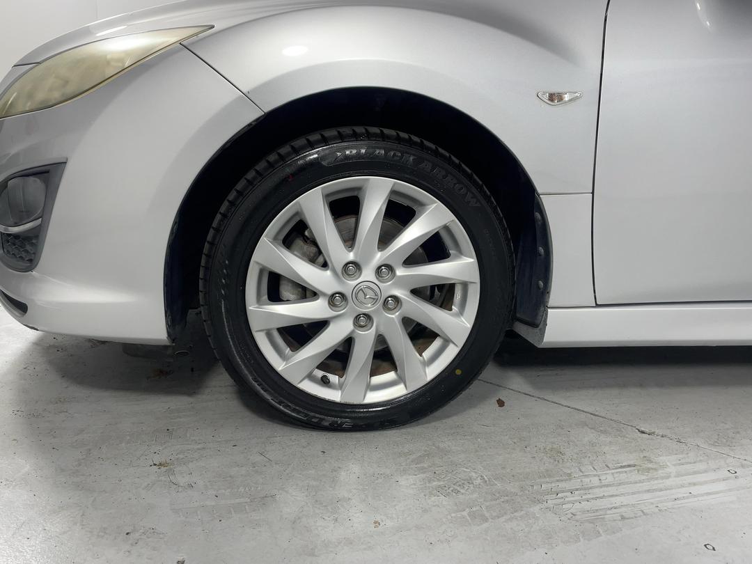 Photo '10' of Mazda Mazda6