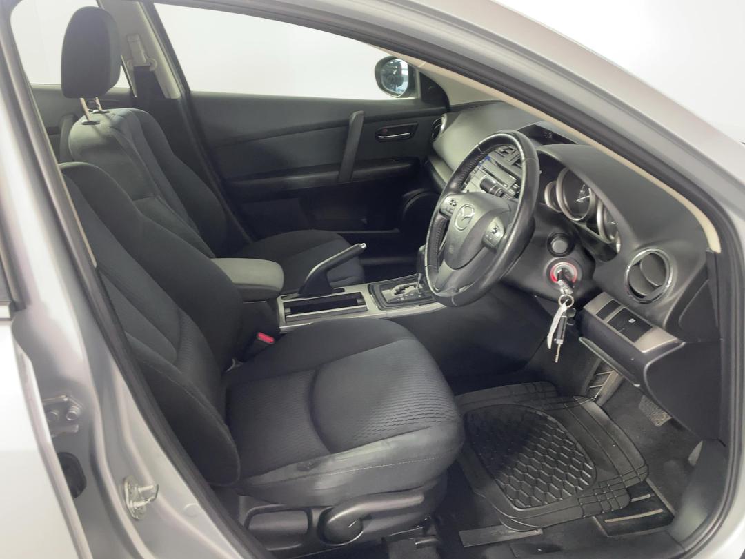 Photo '16' of Mazda Mazda6