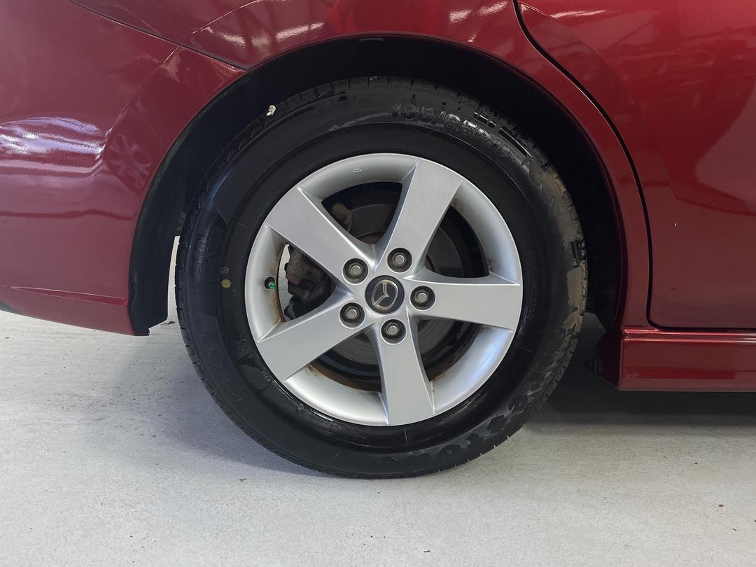 Photo '12' of Mazda Premacy