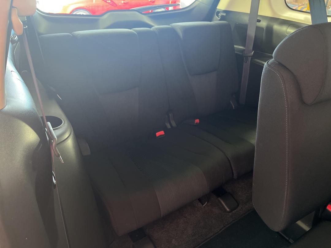 Photo '28' of Mazda Premacy