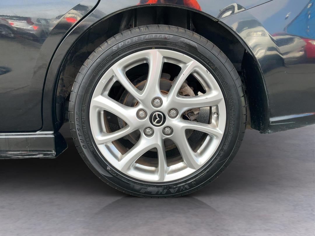 Photo '11' of Mazda Premacy