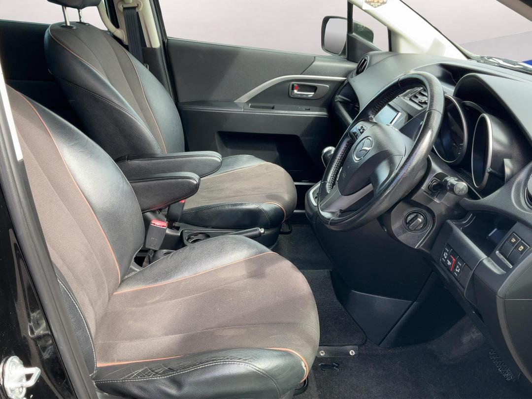 Photo '16' of Mazda Premacy