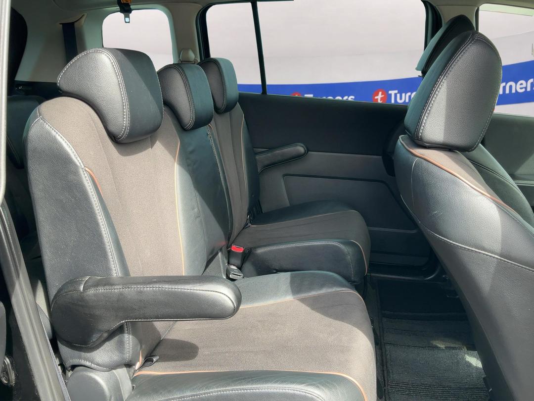 Photo '20' of Mazda Premacy